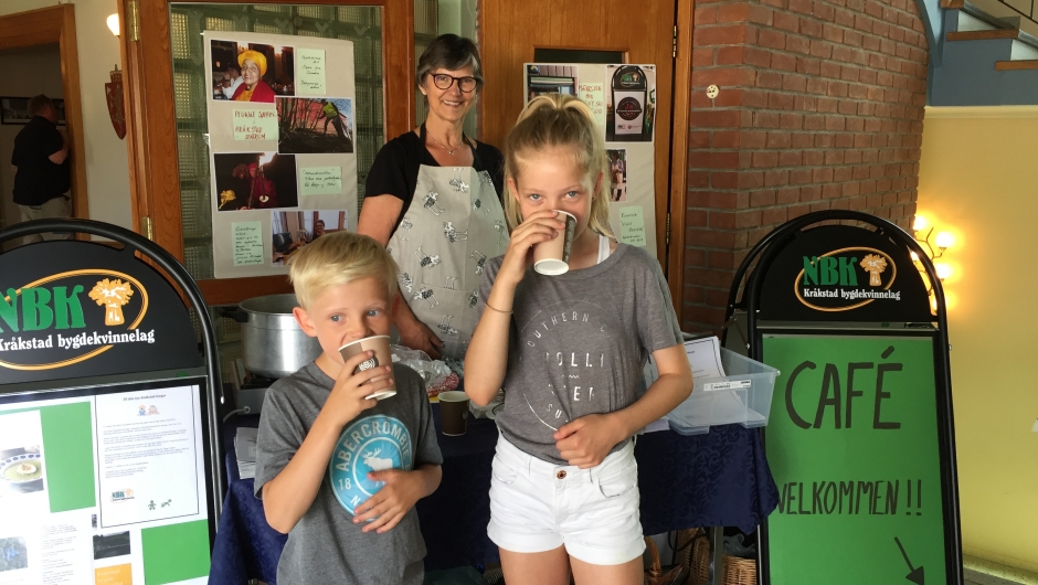 Barna likte også suppene våre