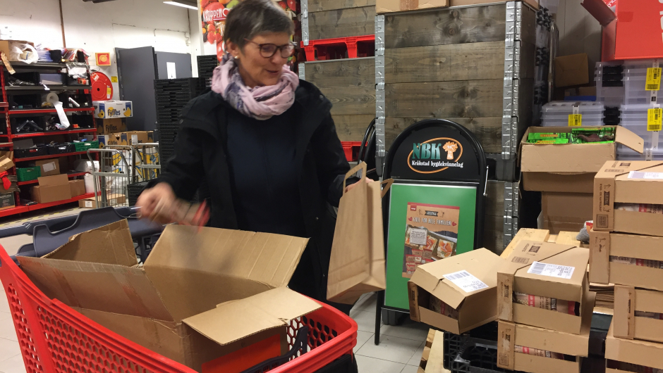 Pakking på lageret til Extra