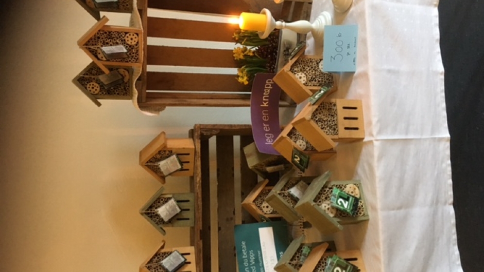 Insektshotell fra Knupp hageland.