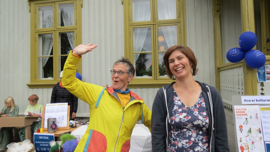 Sigrid Lian fra markedskomiteen og Christina Leverkus som har satt Kulturminnedagene i Holmestrand på kartet!