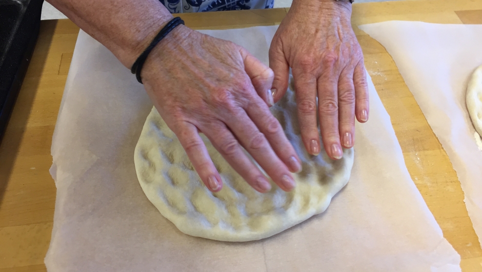 Korianderbrødene trykkes godt ut