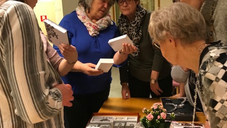 Bunadsmykker også fra andre sølvsmier.