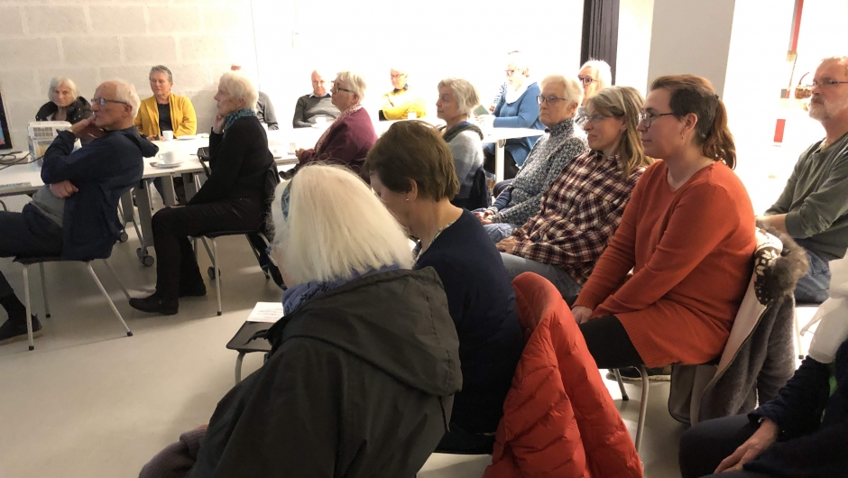 Mykje interessant å høyre for dei ca 20 som møtte opp. Mykje interessant å høyre for dei ca 20 som møtte opp.