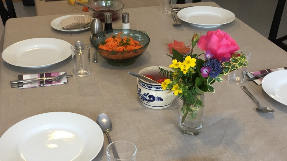 Hyggelig dekket bord