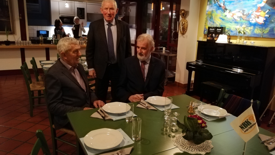 Narve, Nils Martin og Ivar ser ut til å kose seg