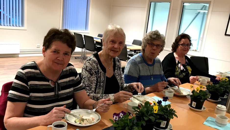 Godt med byggrynsmat frå Mette Marie . Godt med byggrynsmat frå Mette Marie .