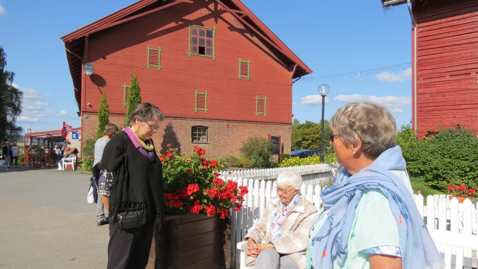 Tre av fire turister fra Hillestad