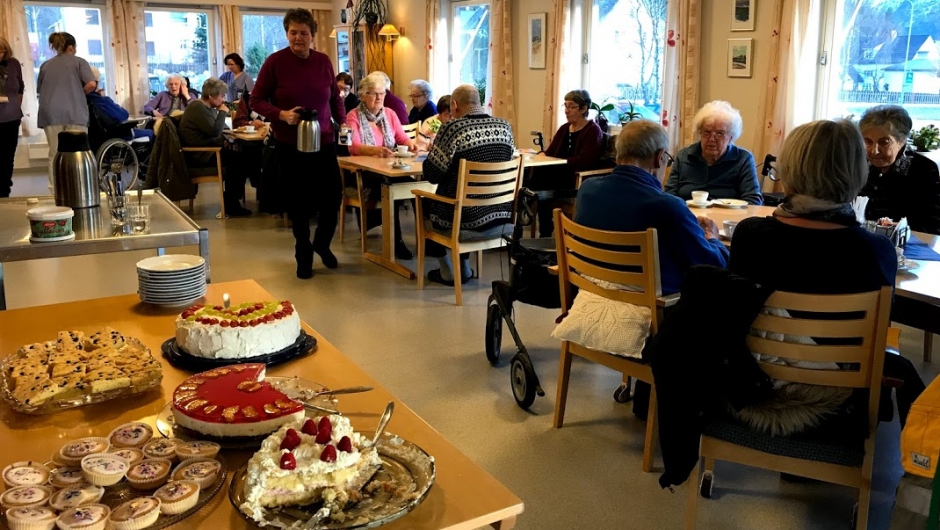 Kjekt med mange på besøk ! Kjekt med mange på besøk !