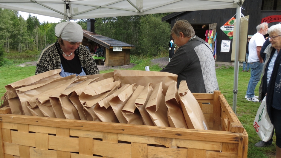 Flatbrød fra Kjose Gårdsbakeri Flatbrød fra Kjose Gårdsbakeri