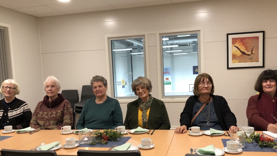 Kjekt med leiarbesøk på medlemsmøtet. Kjekt med leiarbesøk på medlemsmøtet.