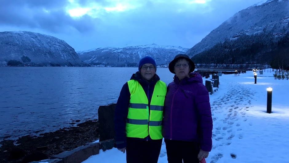 Solveig og Judith på Strandpromenaden. Solveig og Judith på Strandpromenaden.