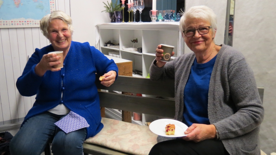 Mary Ann Aasen og Randi Traet