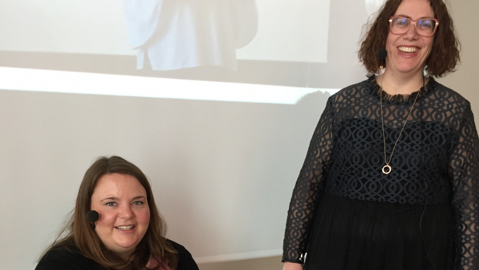 Ordstyrer Inger Johanne H. Sveen og Ellen Krageberg, styreleder i Norges Bygdekvinnelag. Ordstyrer Inger Johanne H. Sveen og Ellen Krageberg, styreleder i Norges Bygdekvinnelag.