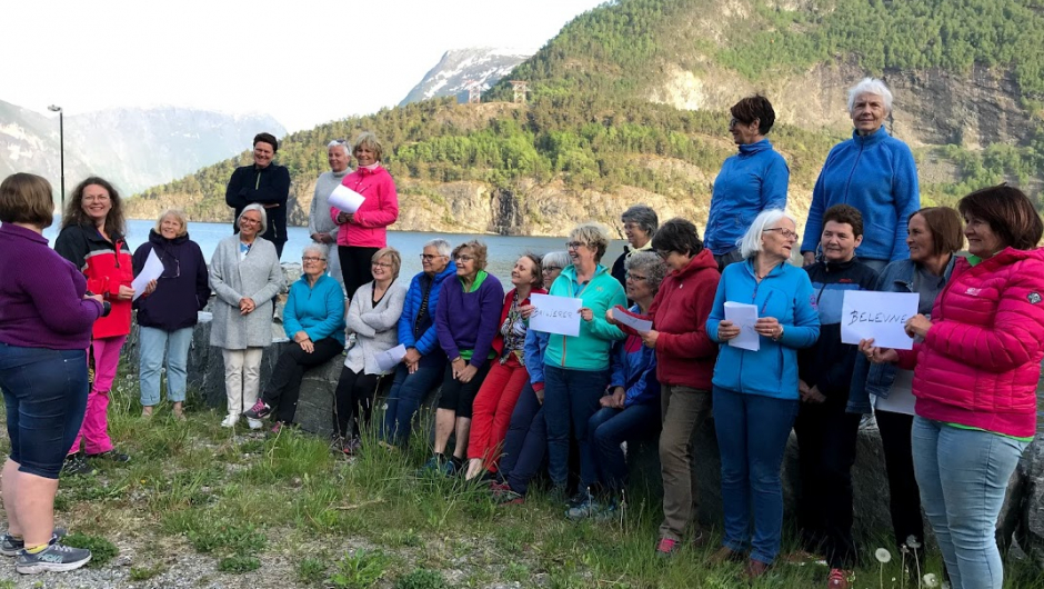 Helle Berger hadde eit prosjekt med bokstavdikt for kvart lag. Moro Helle Berger hadde eit prosjekt med bokstavdikt for kvart lag. Moro!