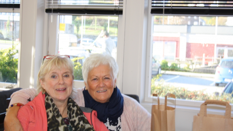 Solveig Thommasen og Elin Korneliussen