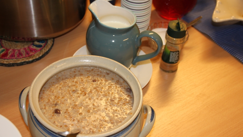 Pilegrimsgraut kokt på hvete helkorn med fløtemelk Pilegrimsgraut kokt på hvete helkorn med fløtemelk