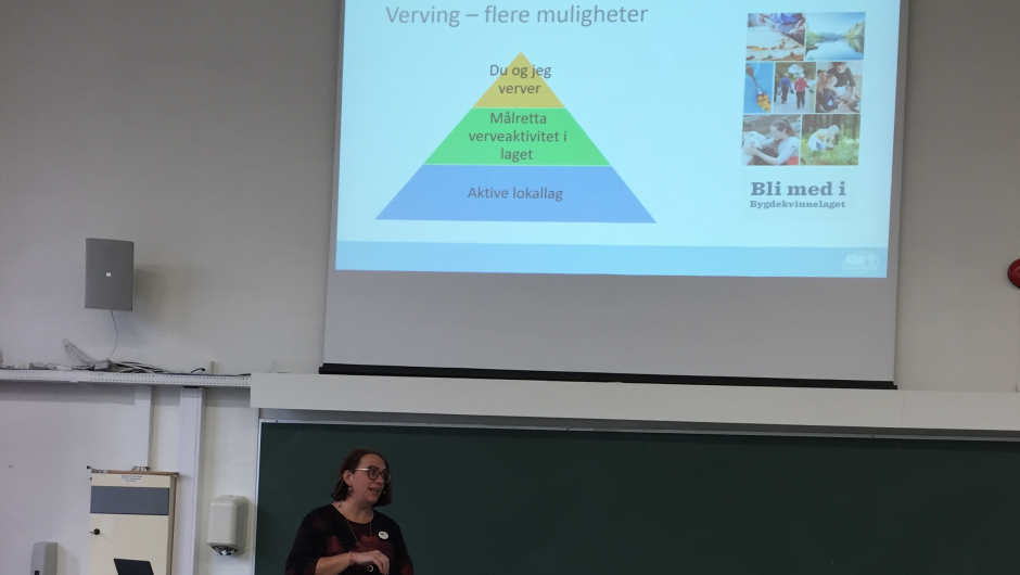 Leder Ellen Krageberg