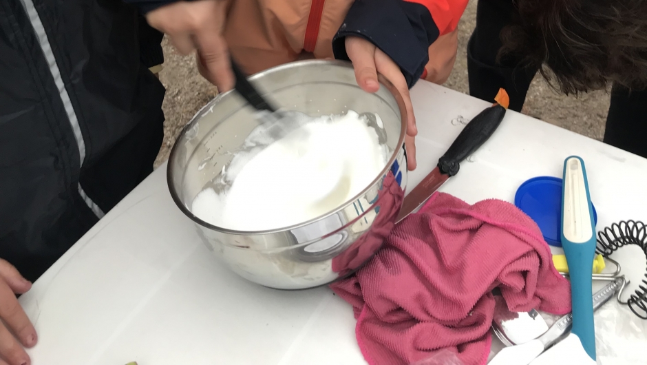 Røring av trollkrem Røring av trollkrem