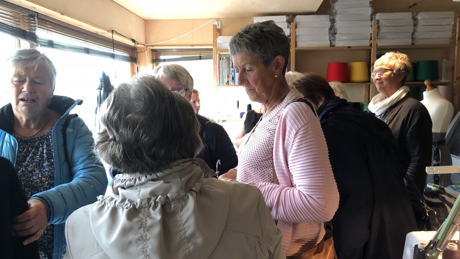 Her er me inne i verkstedet hennas,