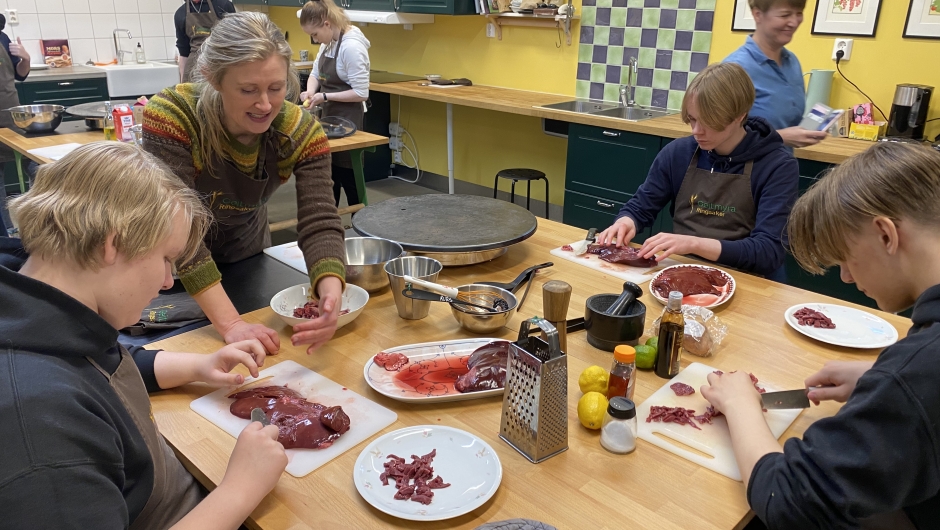 Lever og hjerte under kniven