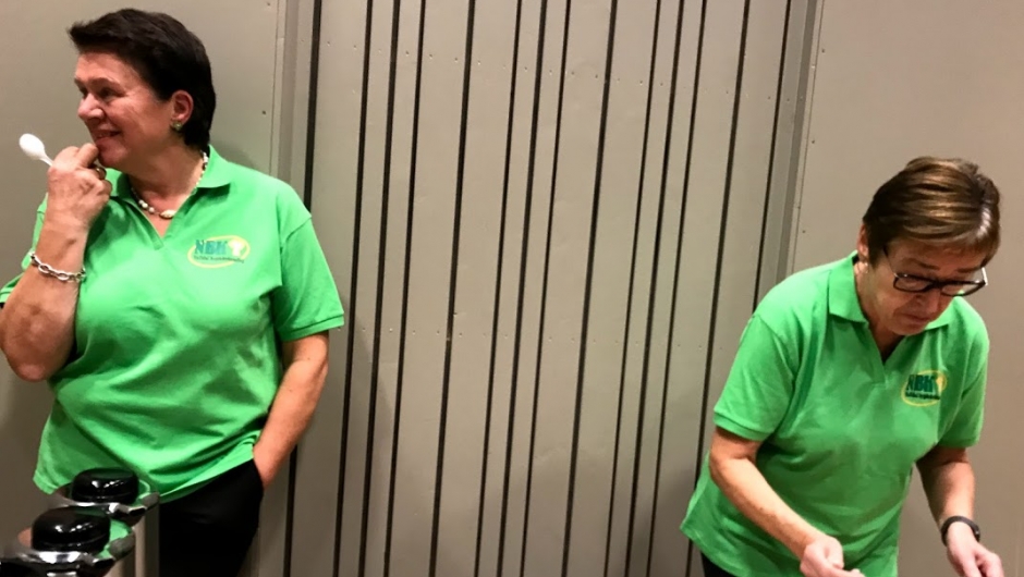 Mette Marie hadde laga nydelege og mange varierte smaksprøver. Mette Marie hadde laga nydelege og mange varierte smaksprøver.