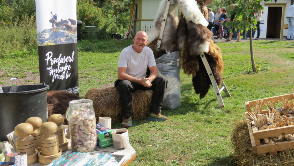Tore Felin fra Lørdal Gård - tenker nytt og helhetlig