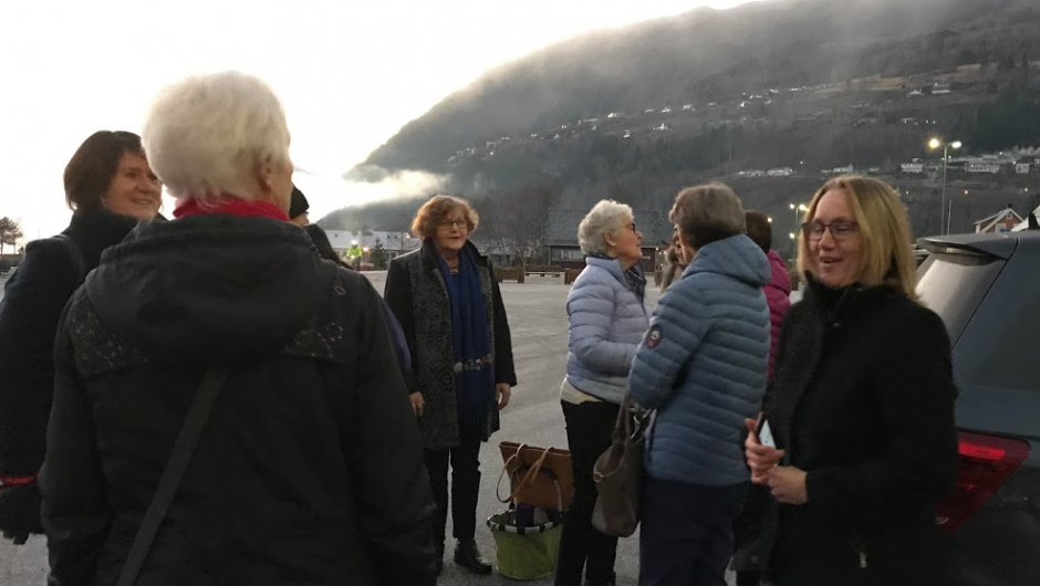 Kvar skal vi tru?? Kvar skal vi tru??