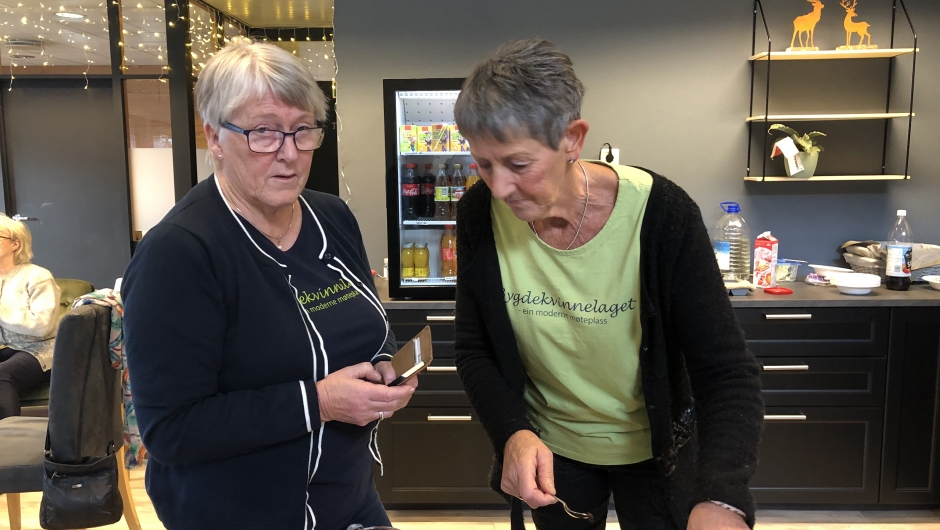 Ellen Rydland og Ingrid Kristine Træet.