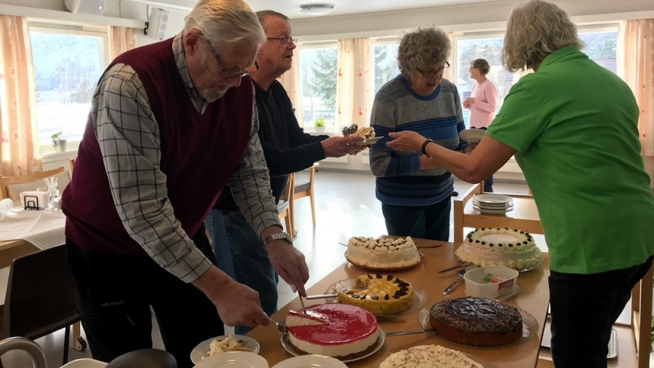 Det var mange gode kaker å velge mellom. Det var mange gode kaker å velge mellom.