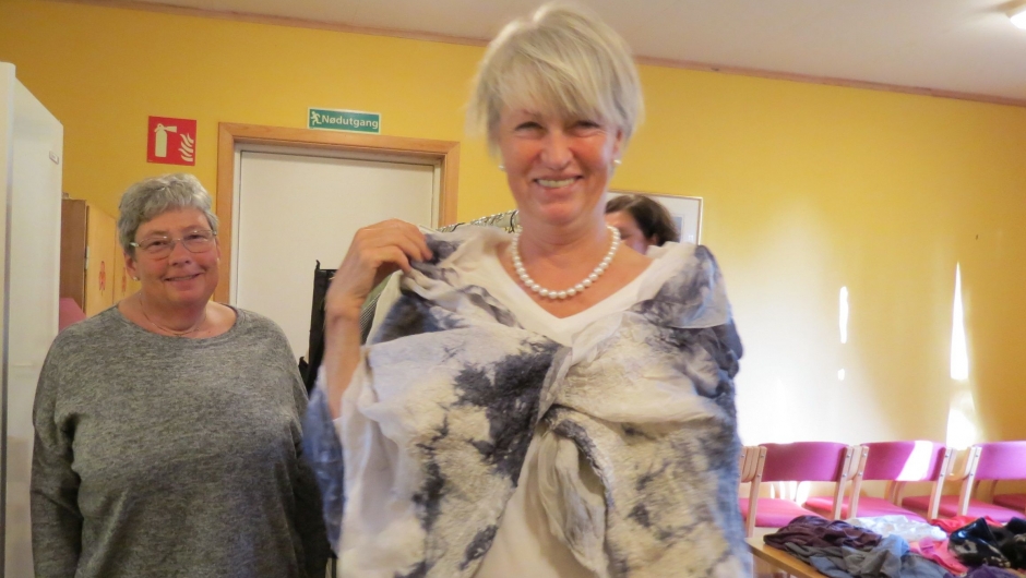 Åse Kristine og ingeborg i "ny" innpakning Åse Kristine og ingeborg i "ny" innpakning