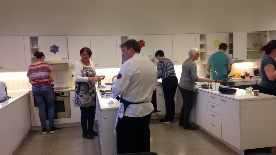 Tapaskurs på Skatval Skole med "Kokken og sjefen"