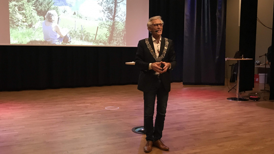 Ordførar Arne Sandnes ynskte velkomen til kommunen . Ordførar Arne Sandnes ynskte velkomen til kommunen .