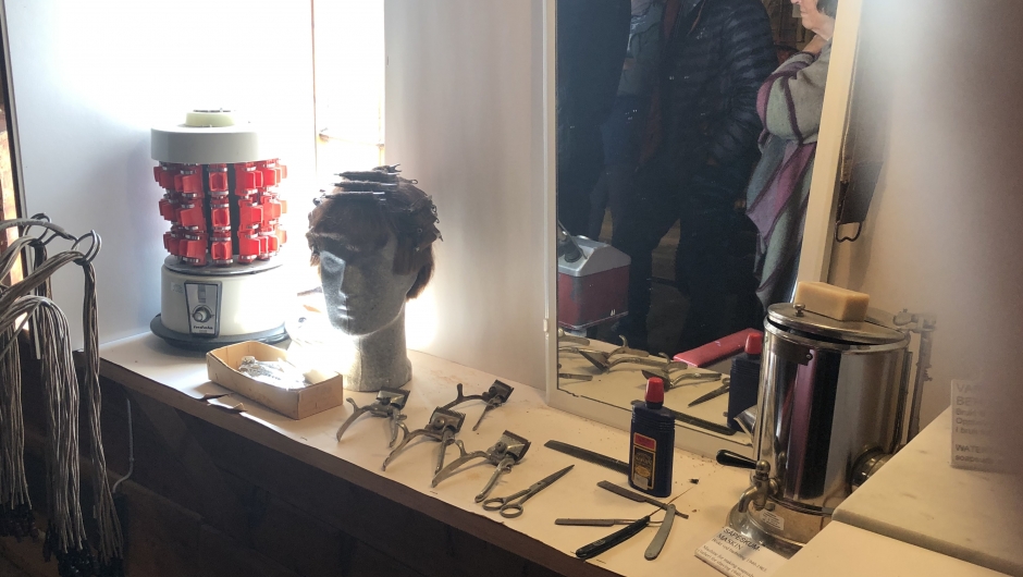 Frisørsalong. Permanentaparat.