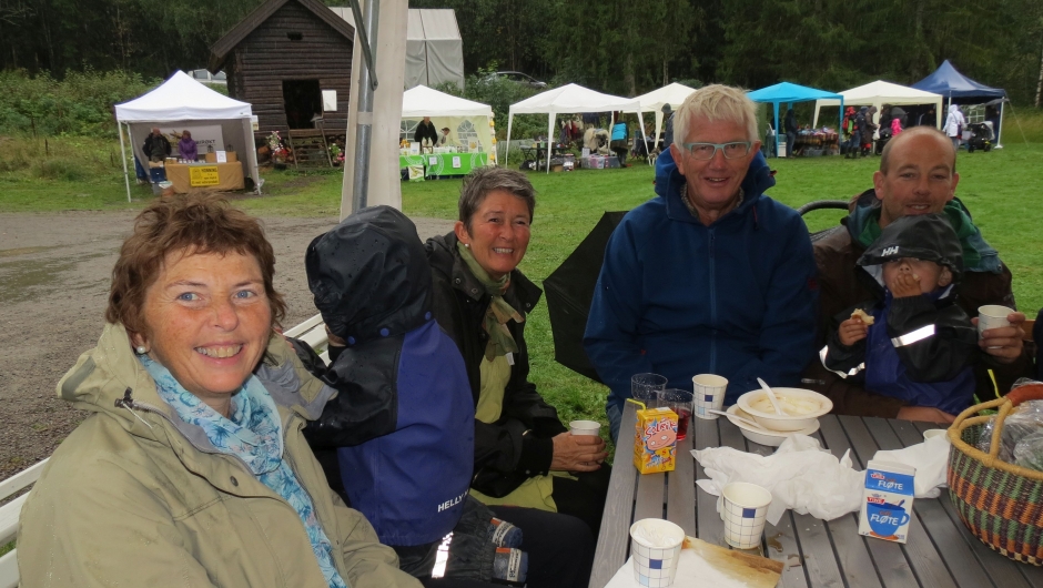 Like blide. Finnes ikke dårlig vær, bare dårlige klær!