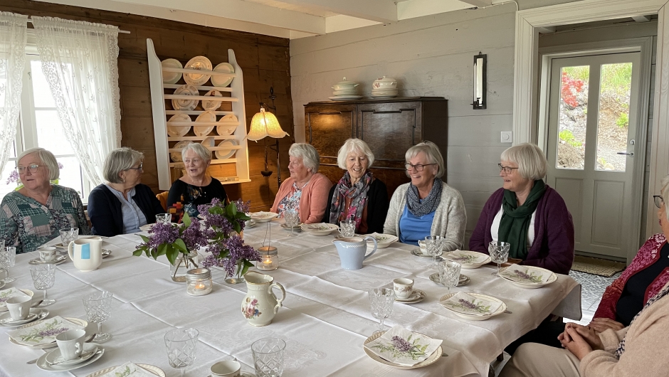 Drøsen går. Drøsen går.