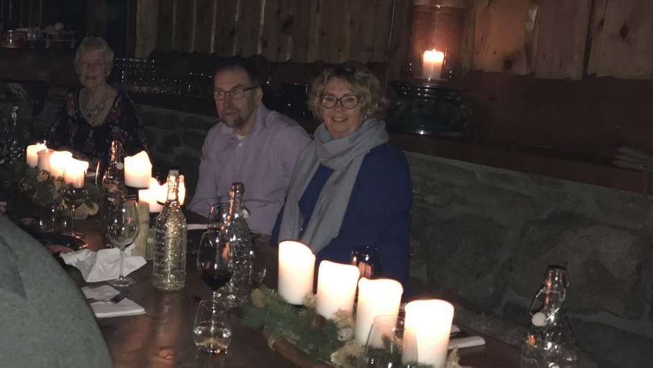 Borda pynta med naturmateriale og levande lys! Borda pynta med naturmateriale og levande lys!