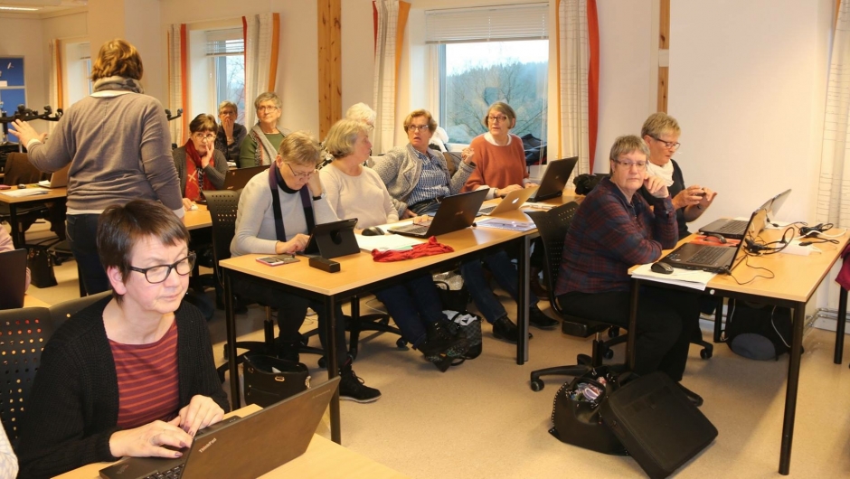 Frå kurset. Foto Bjørg Strømme