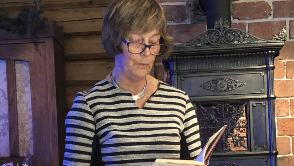 Leder Ranveig Solumshengslet ønket velkommen med dikt.