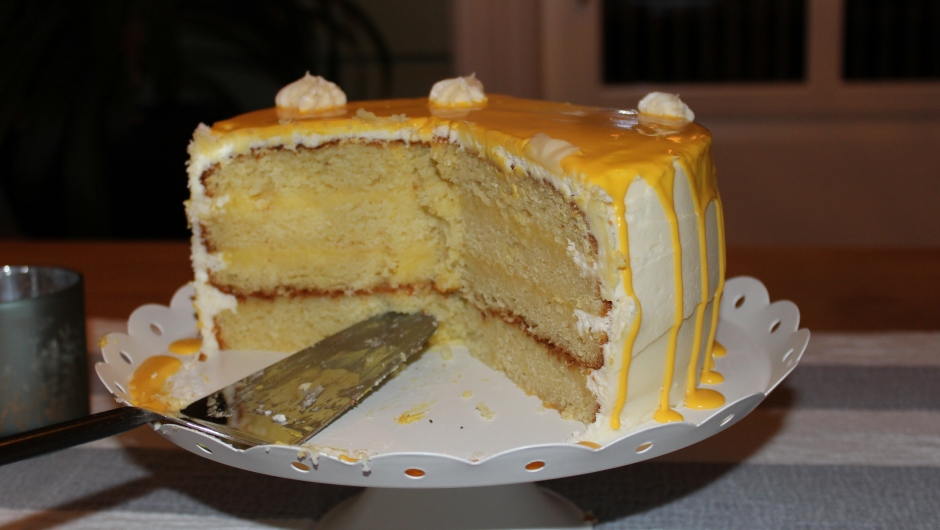 og inni kaka er det mye godt