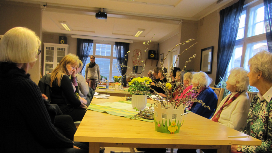 Tina ønsker velkommen Tina ønsker velkommen