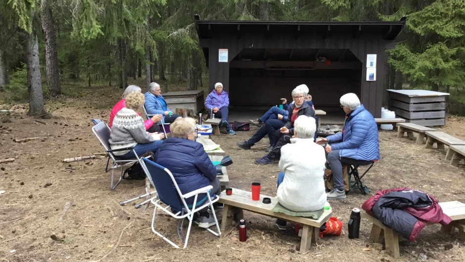 koronavennlig møteplass utemøte i koronatid