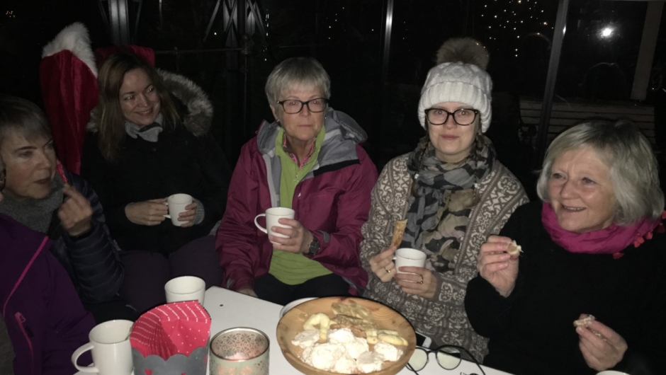 Førjulskos i orangeriet med gløgg og julekaker