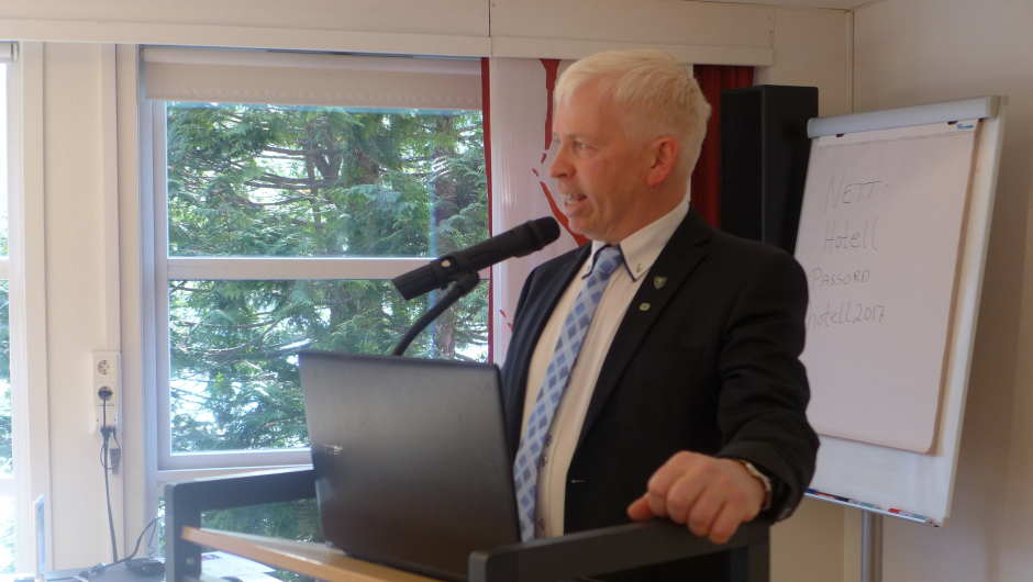 Ordføraren har ordet. Ordføraren har ordet.