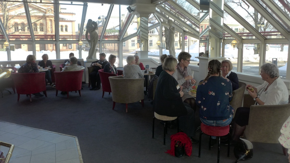 Triveleg å møtast.