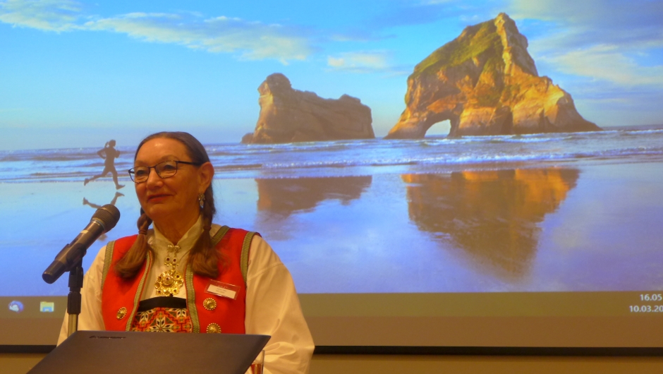 Sølvi ønsker velkommen. Sølvi ønsker velkommen.