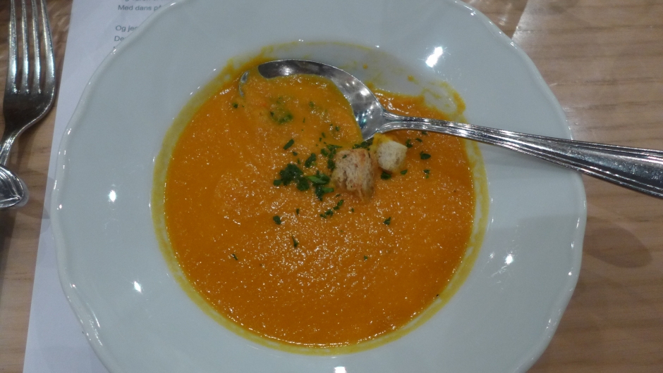 Herleg gulrotsuppe.
