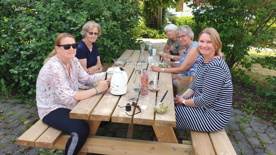 Lunchpause i det fine sommerværet