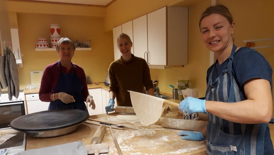 Kursholder og lærlinger Foto: Ingunn Talgø Kursholder og lærlinger Foto: Ingunn Talgø