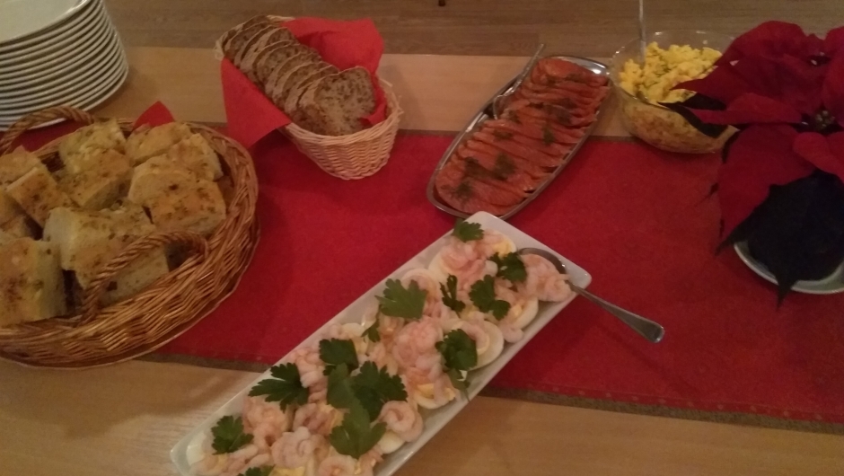 Servering på julemøte Servering på julemøte