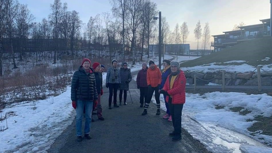 Bygdekvinner på Mjøspromenaden8.mars 8.mars på Mjøspromenaden